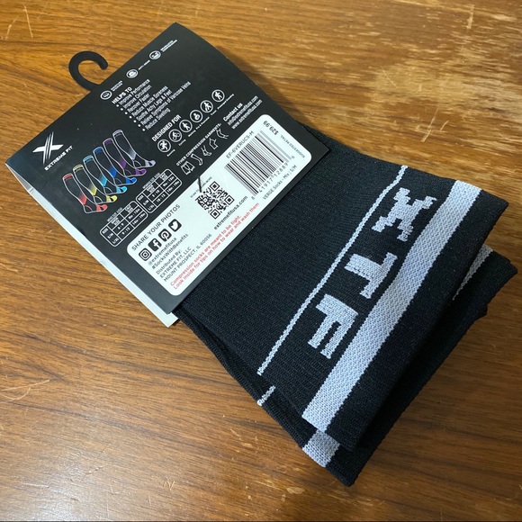 Gray Extreme Fit Compression Socks - Picture 3 of 7